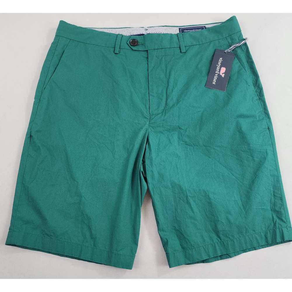 Vineyard Vines Mens Green Flat Front Bermuda Shorts Size 32 9 Inch Inseam NWT